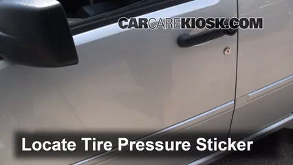 2011 Dodge Nitro Heat 3.7L V6 Tires & Wheels Check Tire Pressure